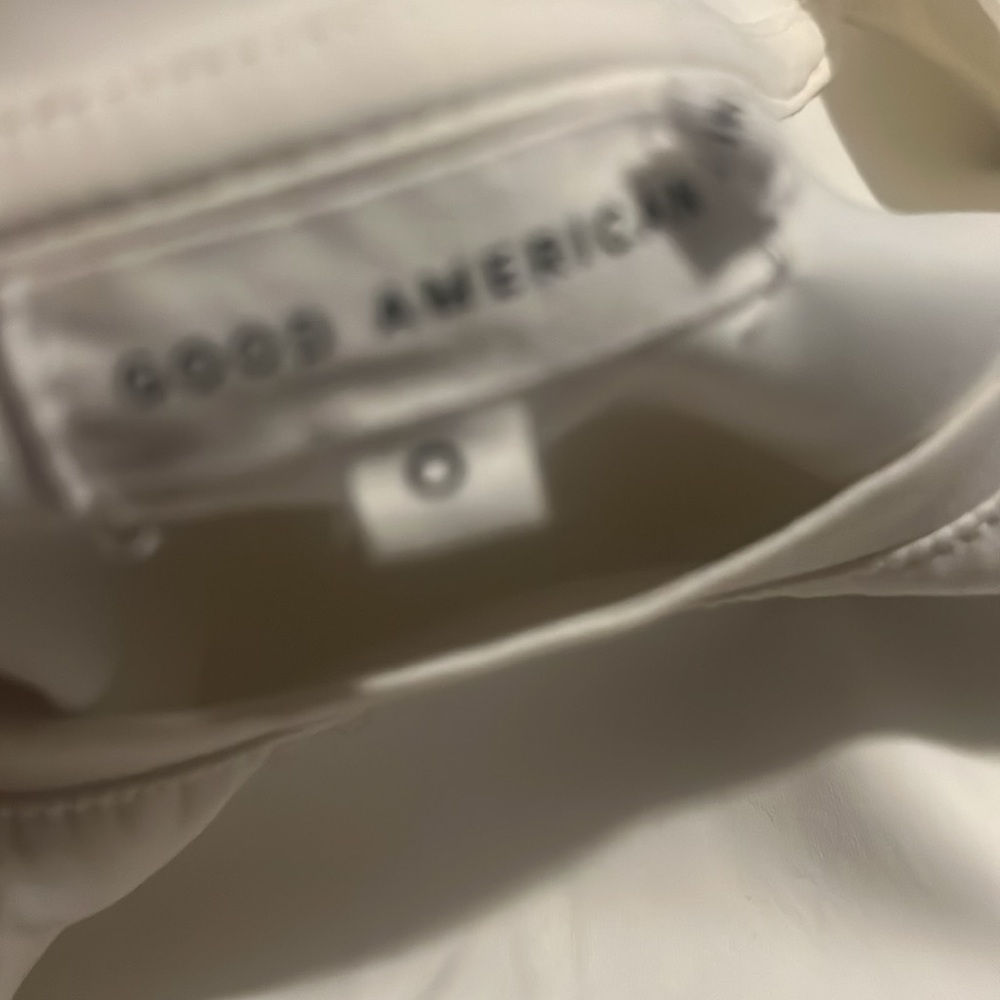 Women’s Good American Bodysuit Size 0 - Picture 4 of 4